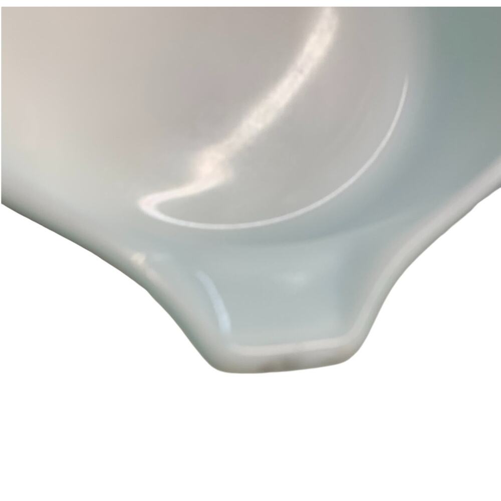 Pyrex Blue and White Cookware Casserole Dish - Picture 8 of 8